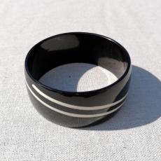 Black armring with white stripes - horn and resin
