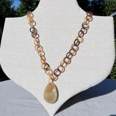 Delicate horn chain necklace
